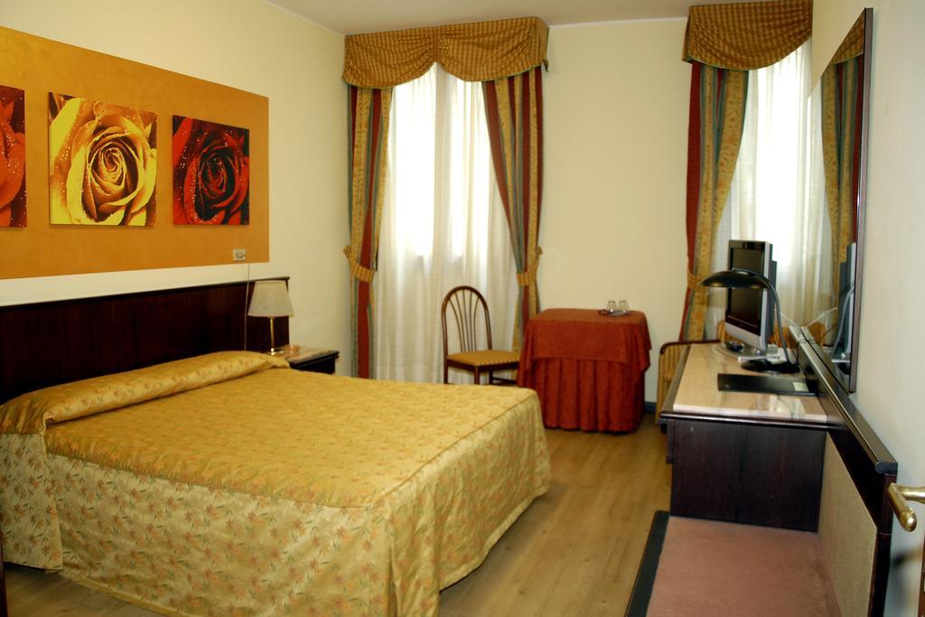 Hotel Donatello بادوفا المظهر الخارجي الصورة