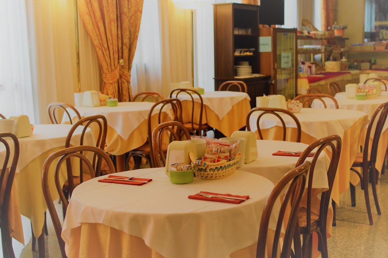 Hotel Donatello بادوفا المظهر الخارجي الصورة