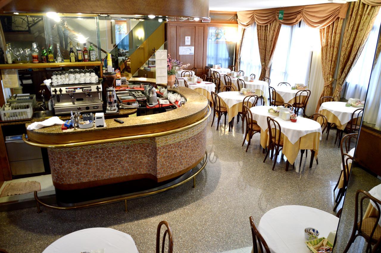 Hotel Donatello بادوفا المظهر الخارجي الصورة